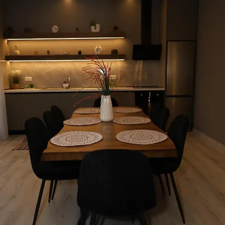 Pulse Villa Tirana