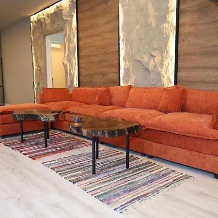 Villa Pulse
